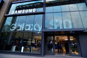 Samsung Galaxy S10 Blockchain